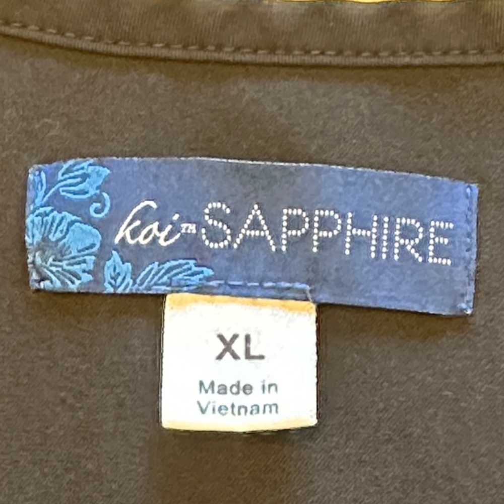 Koi Sapphire Black Scrub Top - Picture 2 of 10